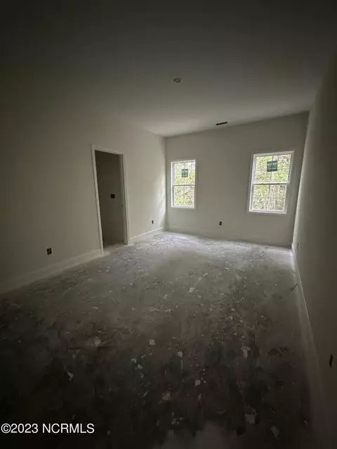 109 Clymer Ct, Hubert, NC 28539 photo 3