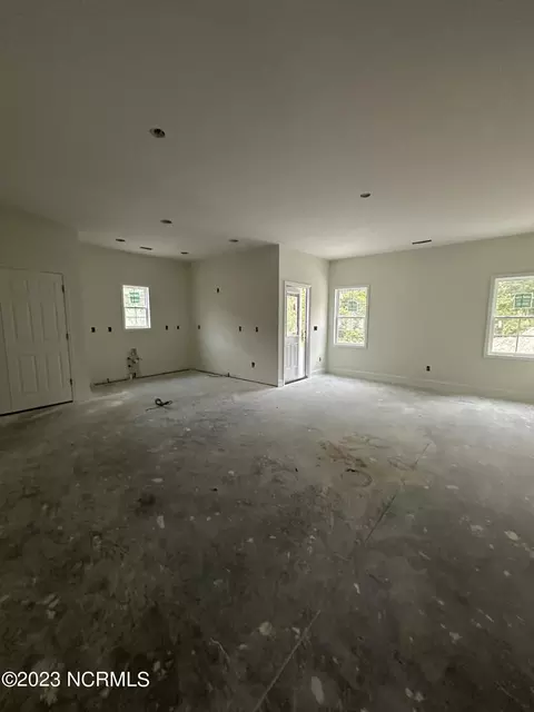 109 Clymer Ct, Hubert, NC 28539 photo 8