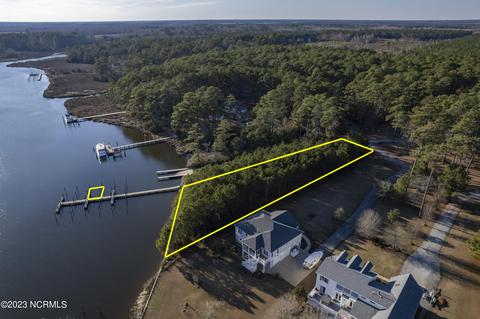 49 Shore Dr E, Oriental, NC 28571 photo 4