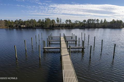 49 Shore Dr E, Oriental, NC 28571 photo 20