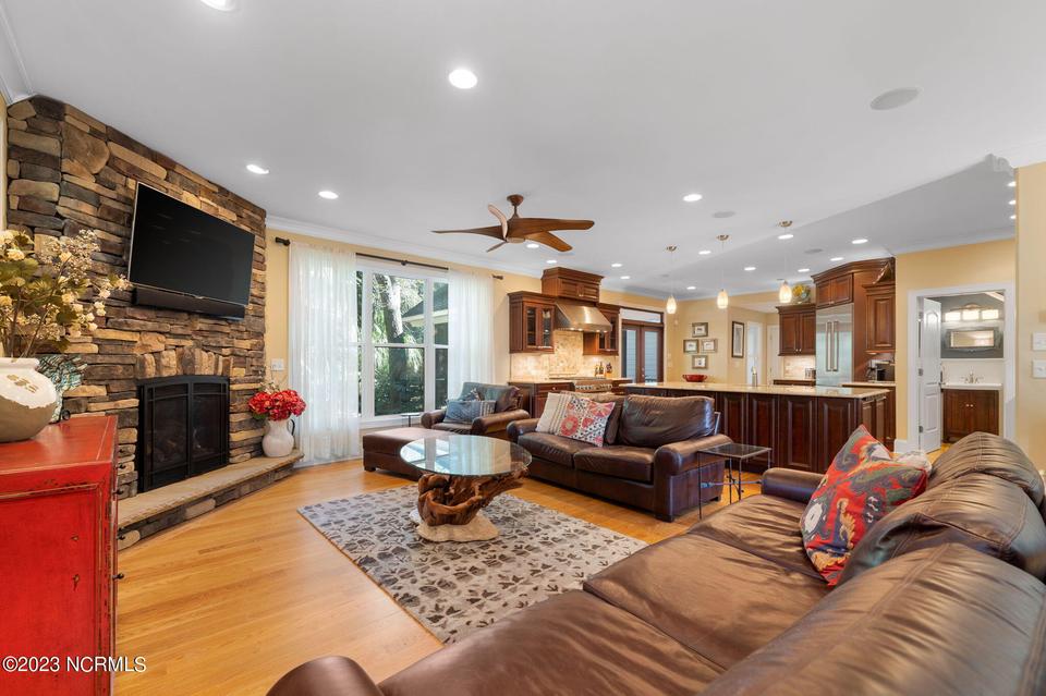  1004 Bussells Turn SE, Southport, NC 28461 photo 12