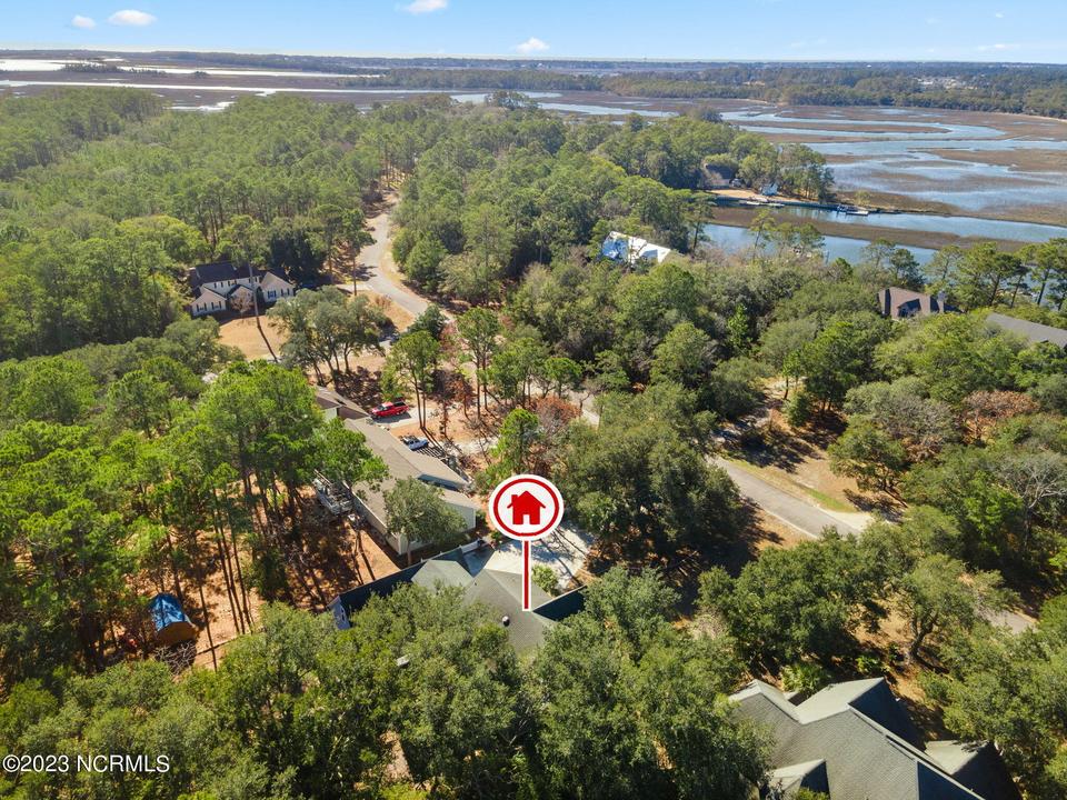  1004 Bussells Turn SE, Southport, NC 28461 photo 3