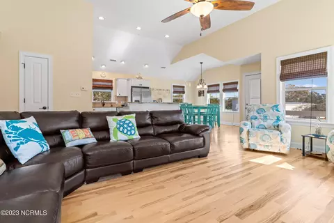200 W Airstrip Rd, Kill Devil Hills, NC 27948 photo 5