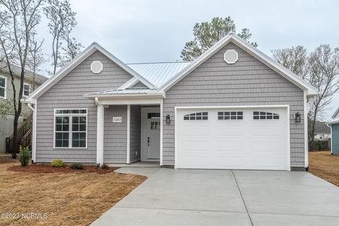 1203 W Oak Island Dr, Oak Island, NC 28465
