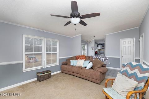 588 Phillips Rd, Selma, NC 27576 photo 5