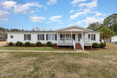 588 Phillips Rd, Selma, NC 27576 photo 1