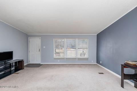 588 Phillips Rd, Selma, NC 27576 photo 10