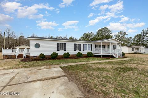 588 Phillips Rd, Selma, NC 27576 photo 3