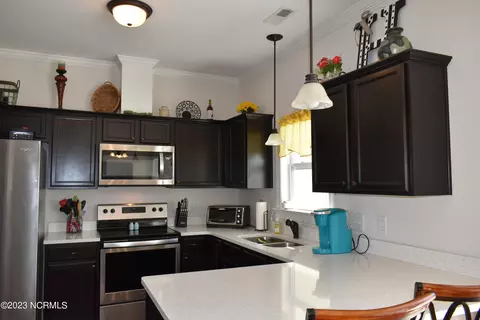 1234 Grayleigh Dr, Ayden, NC 28513 photo 3
