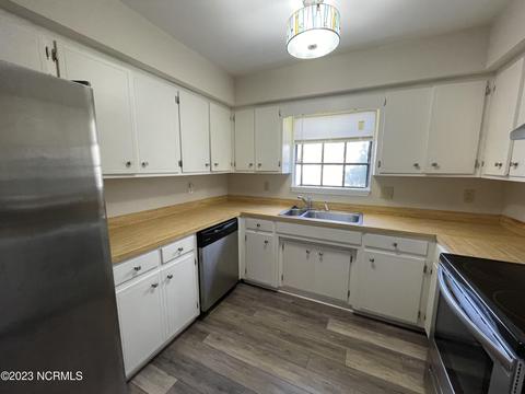 45 Quarterdeck, New Bern, NC 28562 photo 3