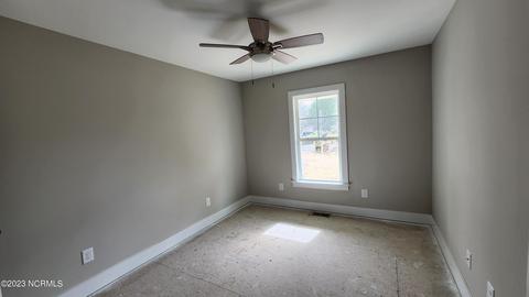 5580 Deans St, Bailey, NC 27807 photo 9