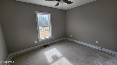 5580 Deans St, Bailey, NC 27807 photo 7