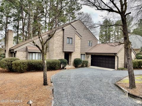 22 Thunderbird Cir, Pinehurst, NC 28374 photo 1