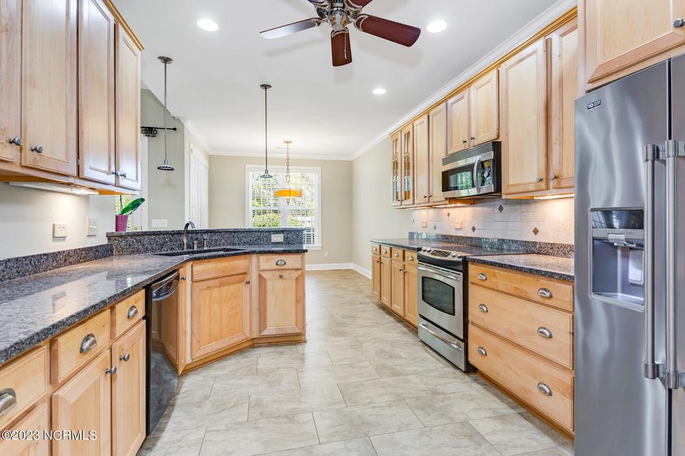  5109 Somersett Ln, Wilmington, NC 28409 photo 6