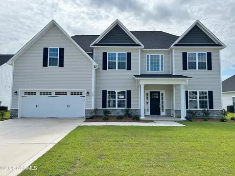 520 Indigo Johnston Dr, Jacksonville, NC 28546