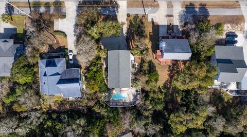 6909 Emerald Dr, Emerald Isle, NC 28594 photo 4