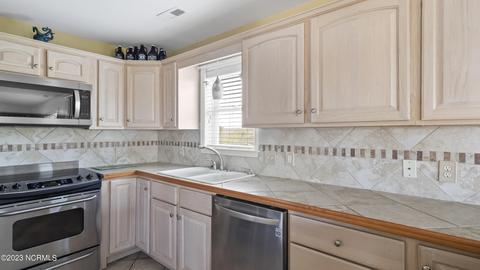 6909 Emerald Dr, Emerald Isle, NC 28594 photo 54