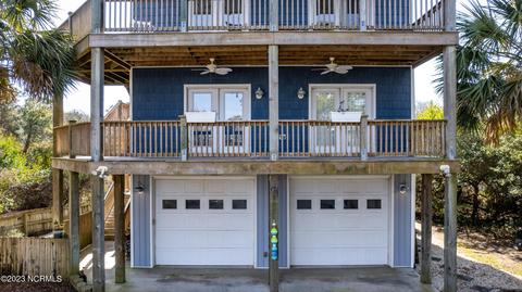 6909 Emerald Dr, Emerald Isle, NC 28594 photo 3