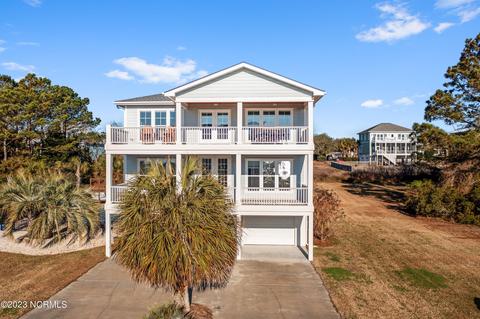 310 Pelican Walk, Hampstead, NC 28443