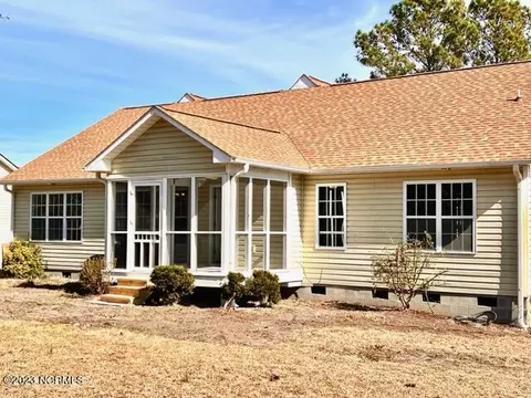 243 E Ivybridge Dr, Hubert, NC 28539 photo 4