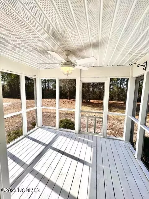243 E Ivybridge Dr, Hubert, NC 28539 photo 24