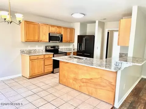 243 E Ivybridge Dr, Hubert, NC 28539 photo 9