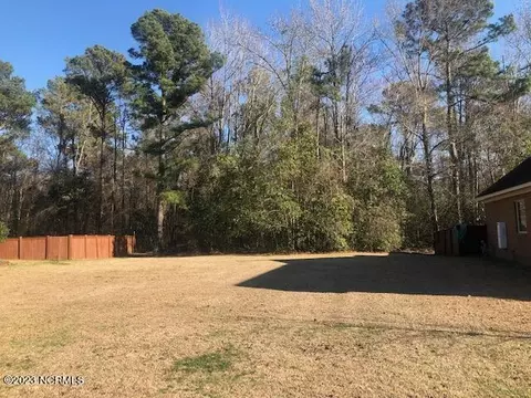 1306 Albury Ct, New Bern, NC 28562