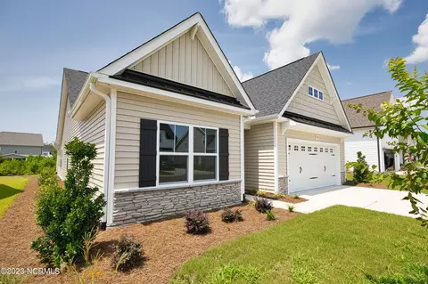 205 Abaco Way, Hampstead, NC 28443 photo 2