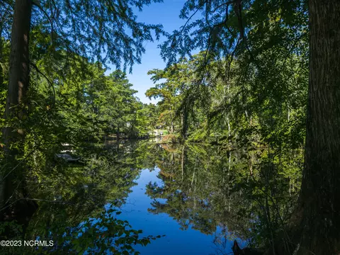1605 Yuman Trl, Edenton, NC 27932