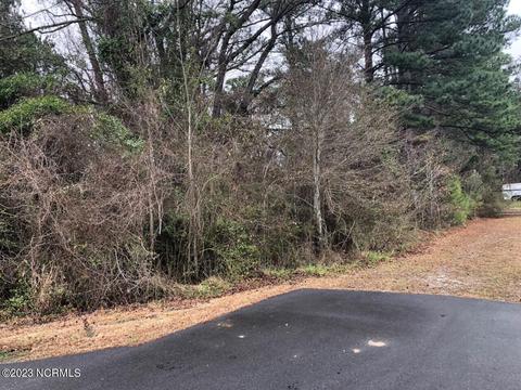101 Export Dr, Wilmington, NC 28405