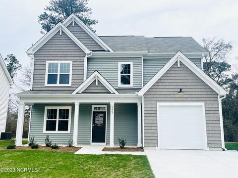 8807 NE Colbert Place Dr, Leland, NC 28451