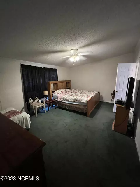 101 Bainbridge Ln, Atkinson, NC 28421 photo 13