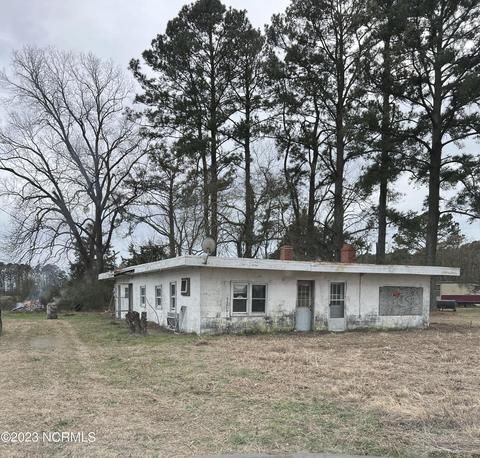 5496 Nc Highway 32, Roper, NC 27970