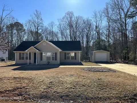 104 Apache Dr, Louisburg, NC 27549