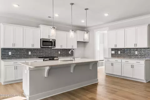 Kitchen - 9 E Lightning Bug Ln #358, Hampstead, NC 28443 photo 1 of 5