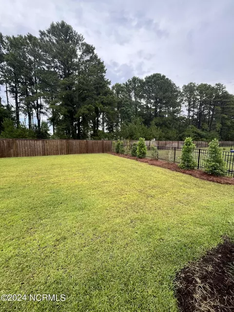 Exterior - 9 E Lightning Bug Ln #358, Hampstead, NC 28443 photo 13 of 21