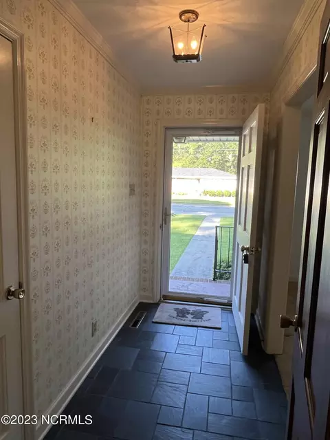 101 Springlake Dr, Murfreesboro, NC 27855 photo 7