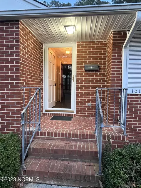101 Springlake Dr, Murfreesboro, NC 27855 photo 5