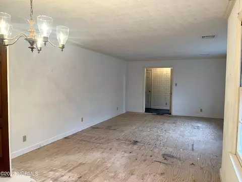 101 Springlake Dr, Murfreesboro, NC 27855 photo 8