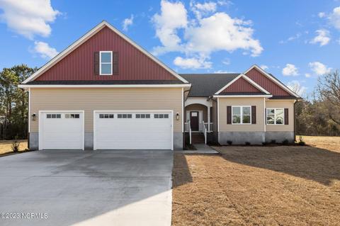 106 S Tamassee Ln, Beaufort, NC 28516