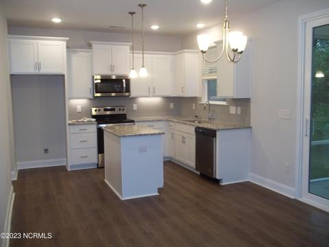 926 W Arboria Dr, Hampstead, NC 28443 photo 15