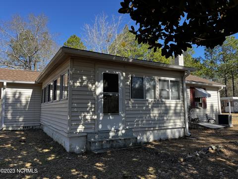 829 Wiregrass Rd, Hamlet, NC 28345 photo 4