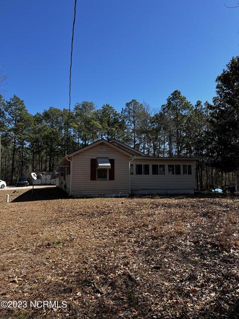 829 Wiregrass Rd, Hamlet, NC 28345 photo 3