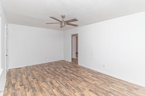 606 E Pollock St, Mount Olive, NC 28365 photo 18