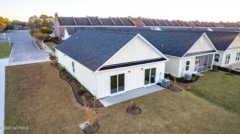 7617 Privateer Loop, Sunset Beach, NC 28468 photo 5