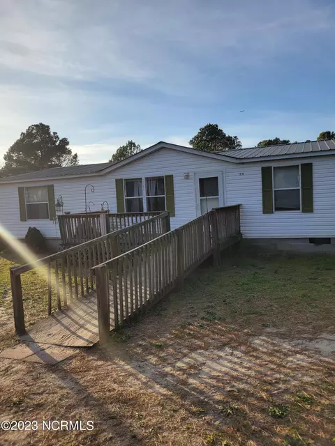 108 Meadow Ln, Hamlet, NC 28345 photo 6