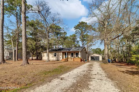 312 Kemper Rd, Hampstead, NC 28443 photo 4
