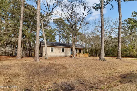 312 Kemper Rd, Hampstead, NC 28443 photo 5
