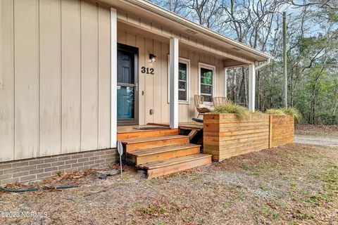 312 Kemper Rd, Hampstead, NC 28443 photo 3