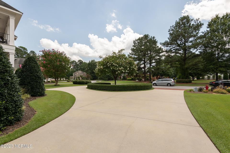  532 Westminster Cir, Greenville, NC 27858 photo 9